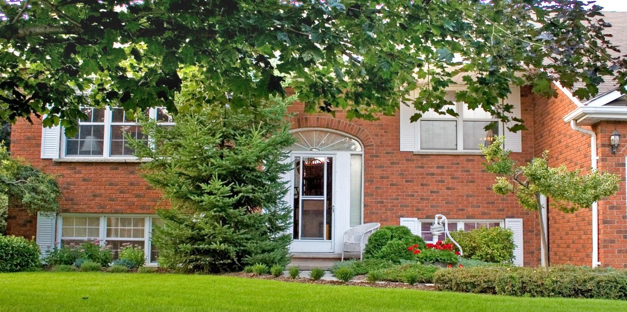 Bed and Breakfast A Li'L Bit Of Eden Niagara-on-the-Lake Екстер'єр фото